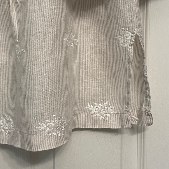 St Tropez Linen Beach Coverup - Picture 5 of 9